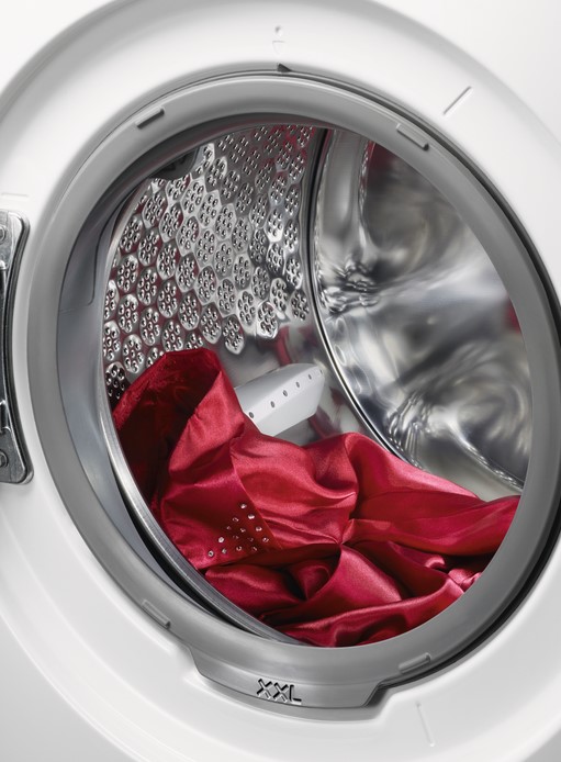 Стиральная машина AEG L7FEE68S фото 2 в Ростове-на-Дону