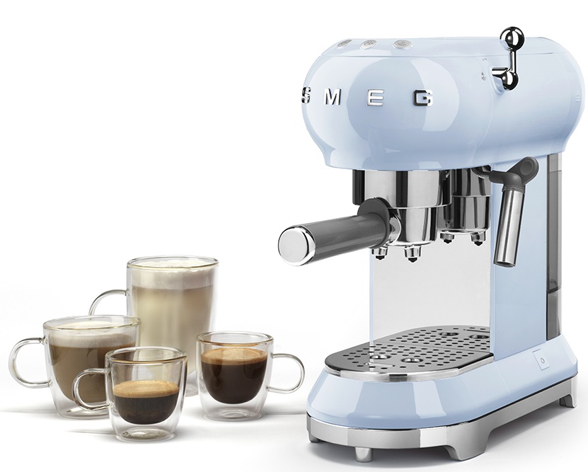 Кофеварка Smeg ECF01PBEU фото 3 в Ростове-на-Дону