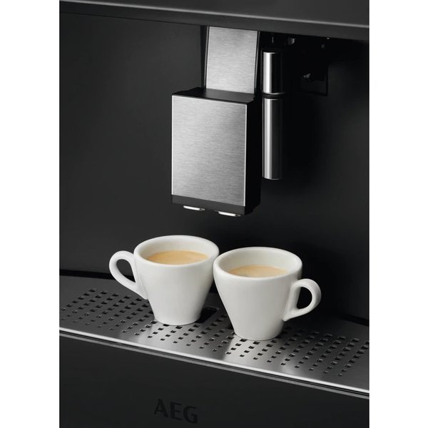 Кофемашина AEG KKK994500T фото 4 в Ростове-на-Дону
