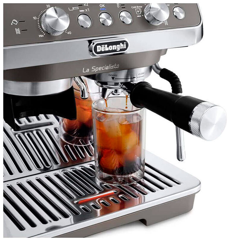 Кофеварка рожковая DeLonghi EC9255.T фото 3 в Ростове-на-Дону Кофеварка рожковая DeLonghi EC9255.T фото 3 в Ростове-на-Дону